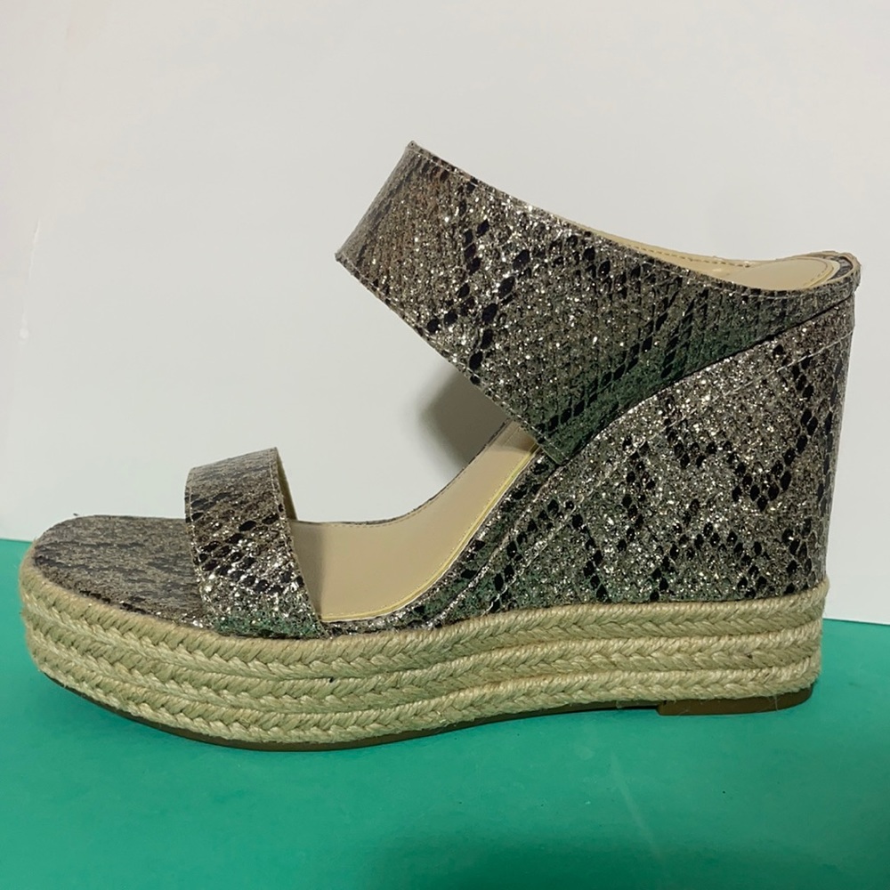 Jessica Simpson Gold Sparkle Snakeskin 5 inch Heels